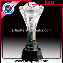 2014 High quality clear figurine crystal trophy